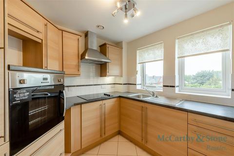 1 bedroom apartment for sale, Brunlees Court, 19-23 Cambridge Road, Southport