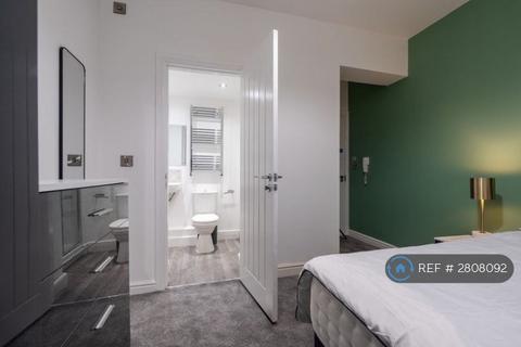 1 bedroom in a house share to rent, Harrow Road, Wigan, WN5