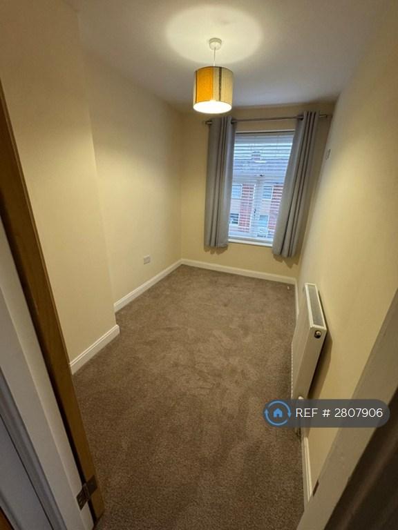 2nd Bedroom 1