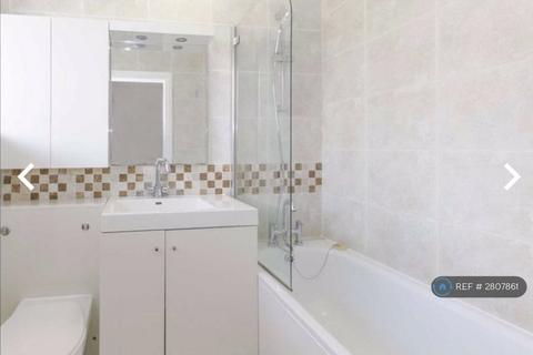 1 bedroom flat to rent, Caernarvon House, London, W2