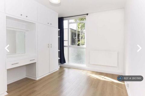 1 bedroom flat to rent, Caernarvon House, London, W2