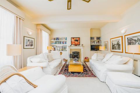 undefined, Westgate Street, Cardiff