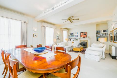 undefined, Westgate Street, Cardiff