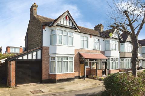 3 bedroom end of terrace house for sale, Strathfield Gardens, Barking