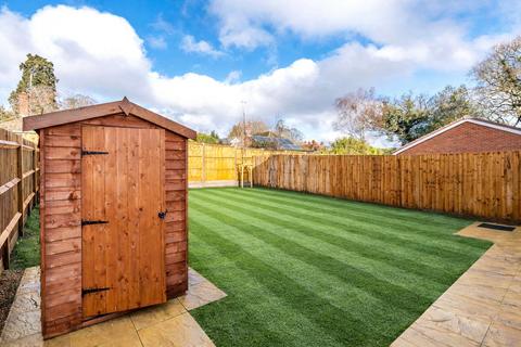 undefined, Brox Road, Chertsey KT16