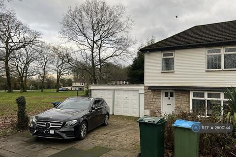3 bedroom semi-detached house to rent, Pomeroy Close, Coventry, CV4