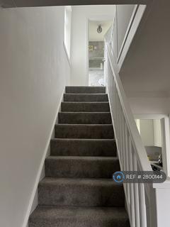 3 bedroom semi-detached house to rent, Pomeroy Close, Coventry, CV4