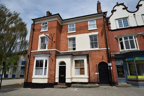 1 bedroom in a house share to rent, The Plume