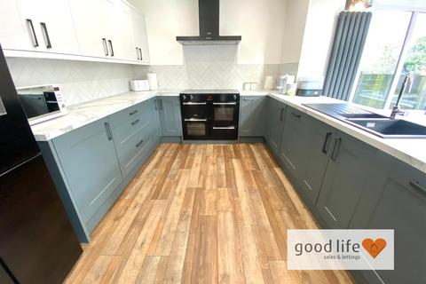 4 bedroom house for sale, Maple Avenue, Sunderland SR3