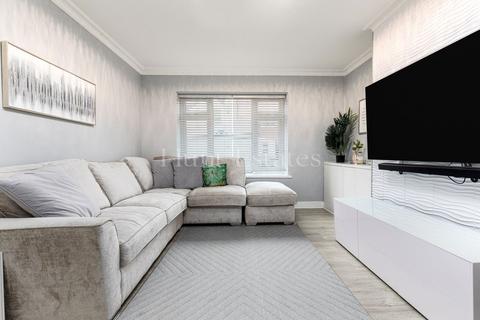 2 bedroom flat for sale, Apt 1, 2 Victoria Road