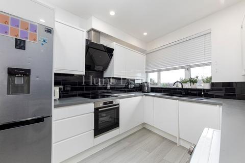 2 bedroom flat for sale, Apt 1, 2 Victoria Road