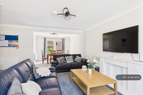 4 bedroom detached house to rent, Lynchet Close, Brighton, BN1