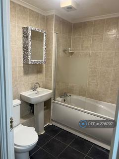 2 bedroom terraced house to rent, Arncroft Court, Barking, IG11