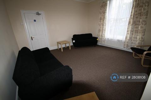 undefined, West Square, Scarborough, YO11