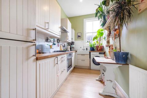 2 bedroom flat for sale, Stockwell Road, SW9