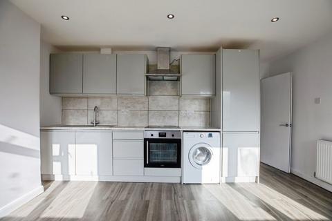 2 bedroom apartment for sale, East Street, London SE17