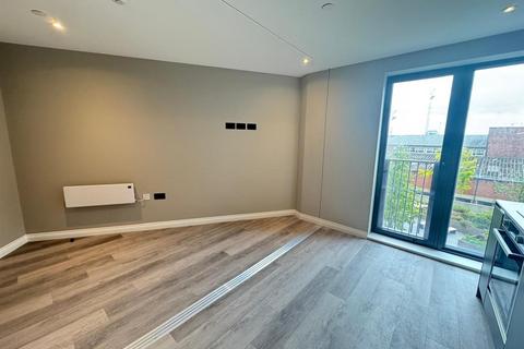1 bedroom apartment to rent, Springwell Gardens, Whitehall Road, Leeds LS12