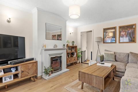 undefined, Birch Avenue, Evesham WR11