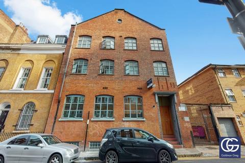 Studio for sale, Constantine Court, Fairclough Street, E1