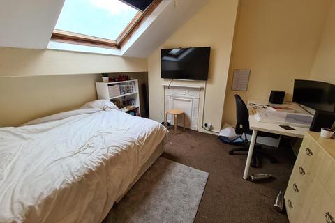 undefined, Brudenell Road, Leeds LS6