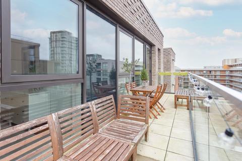 1 bedroom flat for sale, Coster Avenue, London, N4