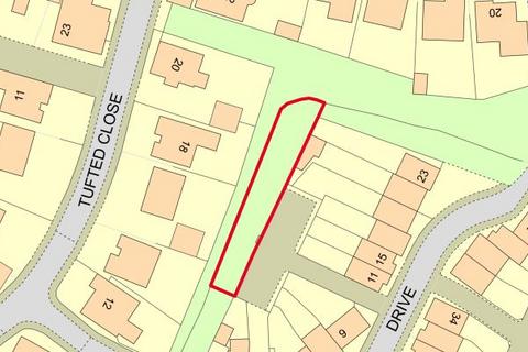 Land for sale, Land to the Rear of 11 & 13 Aylesbury Drive, Great Notley, Braintree, Essex, CM77 7AW