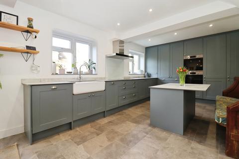 4 bedroom house for sale, Inglestone Road, Wickwar, Wotton-under-Edge, GL12