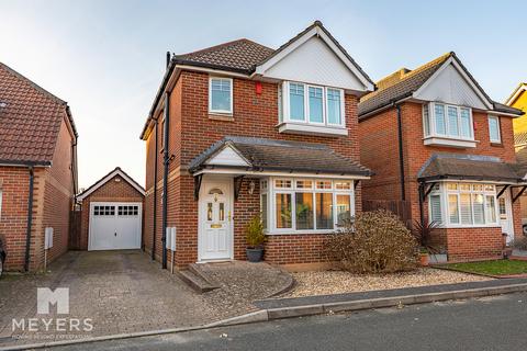 3 bedroom detached house for sale, Chesilbourne Grove, Bournemouth,Throop BH8 0BA