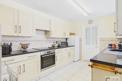 4 bedroom terraced house for sale, The Avenue, Newton Abbot