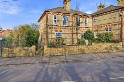 Folly Lane, Hertfordshire AL3