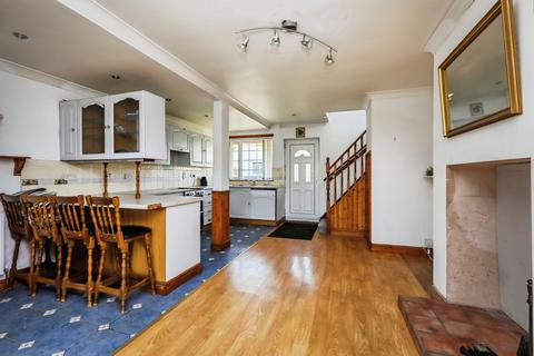 3 bedroom semi-detached house for sale, Firbeck Crescent, Worksop S81