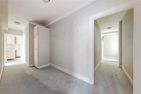 undefined, Chesterfield Gardens, London, W1J