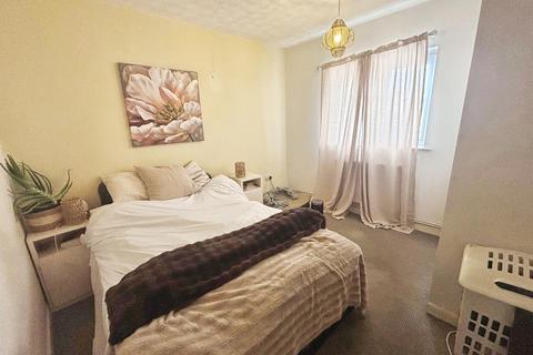 2 bedroom ground floor flat for sale, Dorchester Road, Weymouth