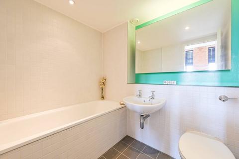 undefined, Pentonville Road, N1, Angel, London, N1