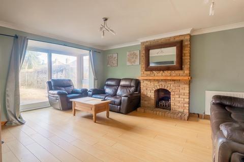 undefined, Bishopsteignton, Southend-On-Sea SS3