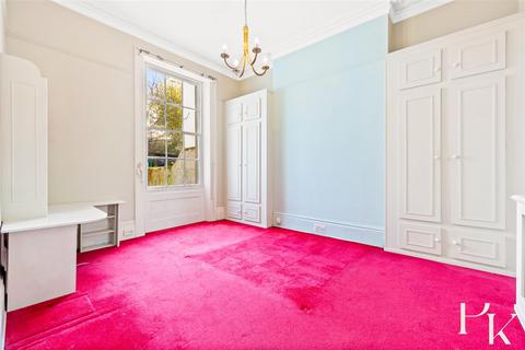 2 bedroom flat for sale, Montpelier Crescent, Brighton BN1