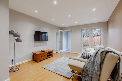 2 bedroom flat to rent, Spondon Road, N15, Tottenham, London, N15