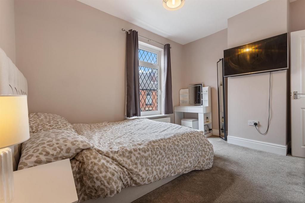 31 Eastwood Road, Sheffield 11 297.jpg