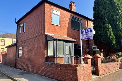3 bedroom end of terrace house for sale, Mary Street West, Horwich, Bolton