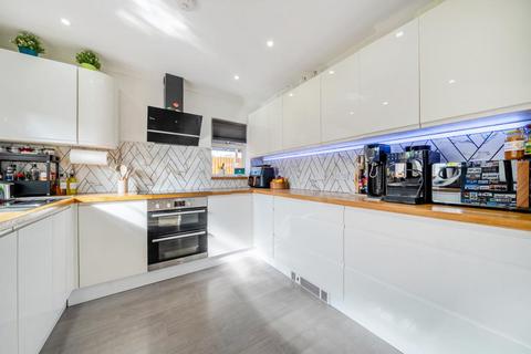 undefined, Camberley,  Surrey,  GU15