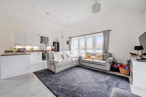 2 bedroom detached house for sale, Rooksdown,  Basingstoke,  RG24,  RG24