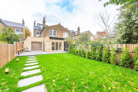 3 bedroom maisonette for sale, Chevening Road, Queen's Park, London, NW6