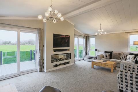 2 bedroom park home for sale, Melbourne Road, Allerthorpe, York