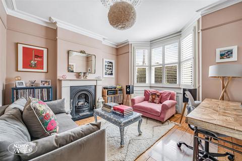 4 bedroom semi-detached house for sale, St. Dunstans Road, Hanwell, London