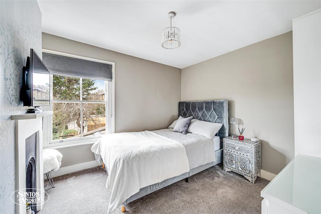 4 St Dunstans Bed 3a.jpg