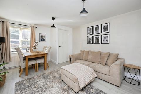 2 bedroom semi-detached house for sale, Bradbridge Green, Ashford