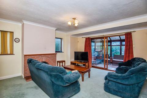 4 bedroom detached bungalow for sale, Spring Bank, Hindlip, Worcester