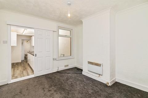 3 bedroom terraced house for sale, Reeve Street, Lowestoft