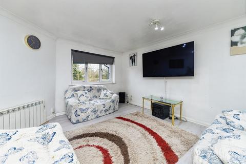 2 bedroom flat for sale, Creamery Court, LETCHWORTH GARDEN CITY