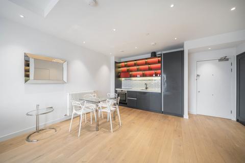 1 bedroom flat for sale, Botanic Square London E14
